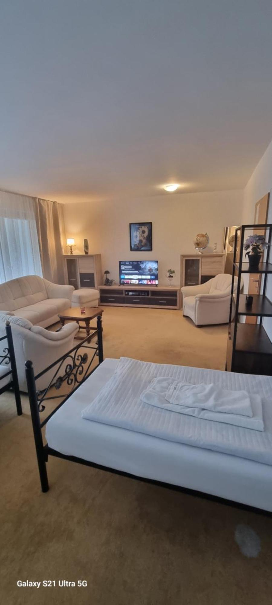 Bookiing Kassel Apartment *